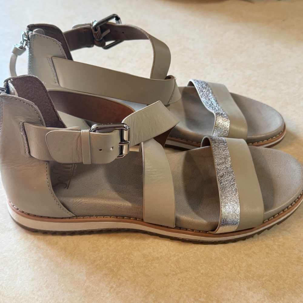 Sofft Forella Leather Strappy Sandals 8.5
